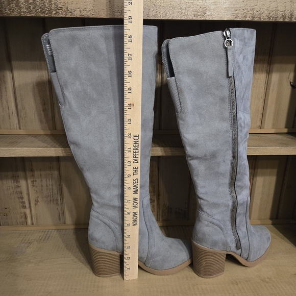 Kohls Tall Heeled Boots Gray Womens Size 7 - Picture 3 of 13